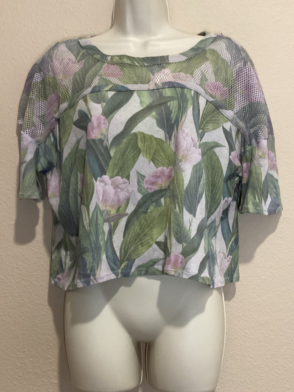 Chaser Floral Mesh-Shoulder Crop Top, Size S, NWT